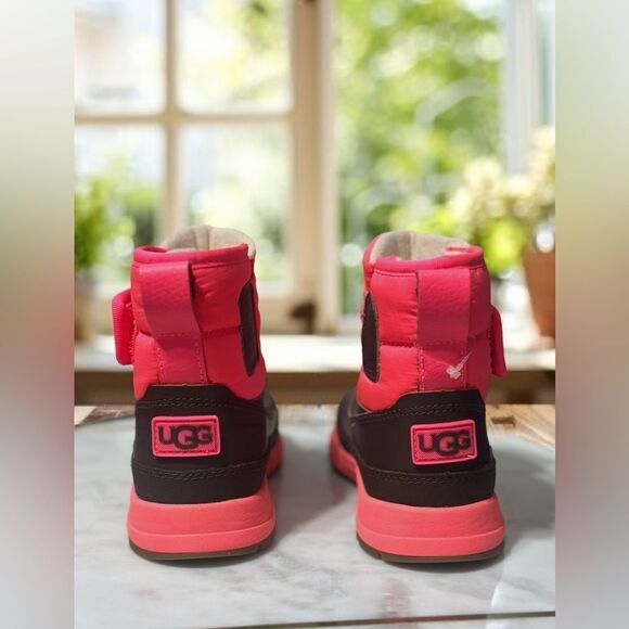 UGG Winter Snow Taney Toddler 3M Insulated Waterproof Shearling Boot Size 9 - Picture 10 of 16